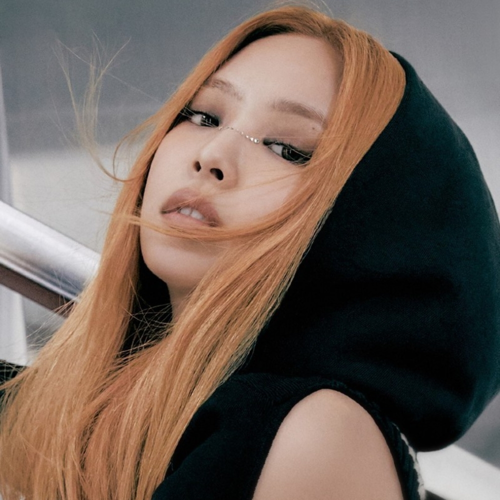 jennie - Black Pink AU Store