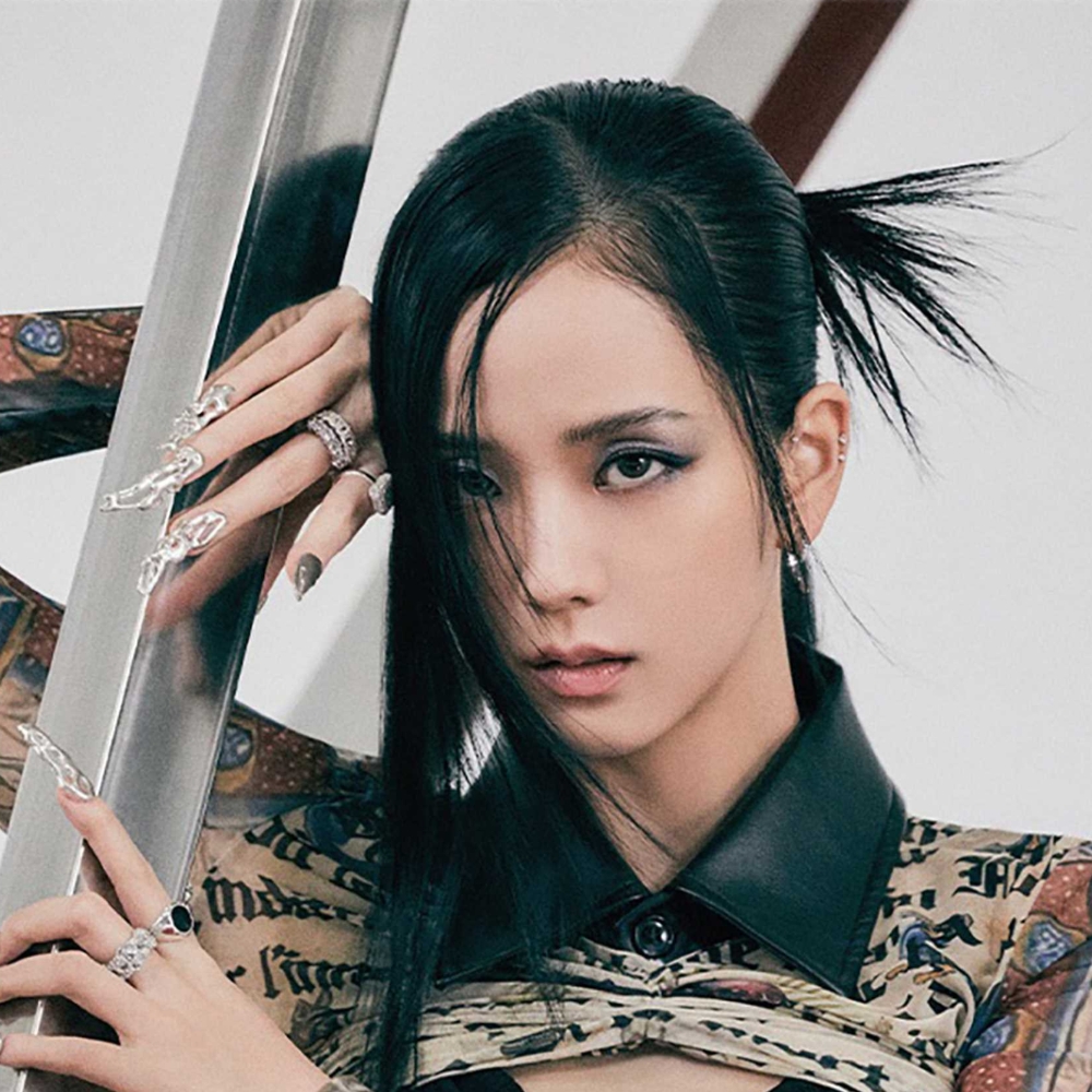 jisoo - Black Pink AU Store